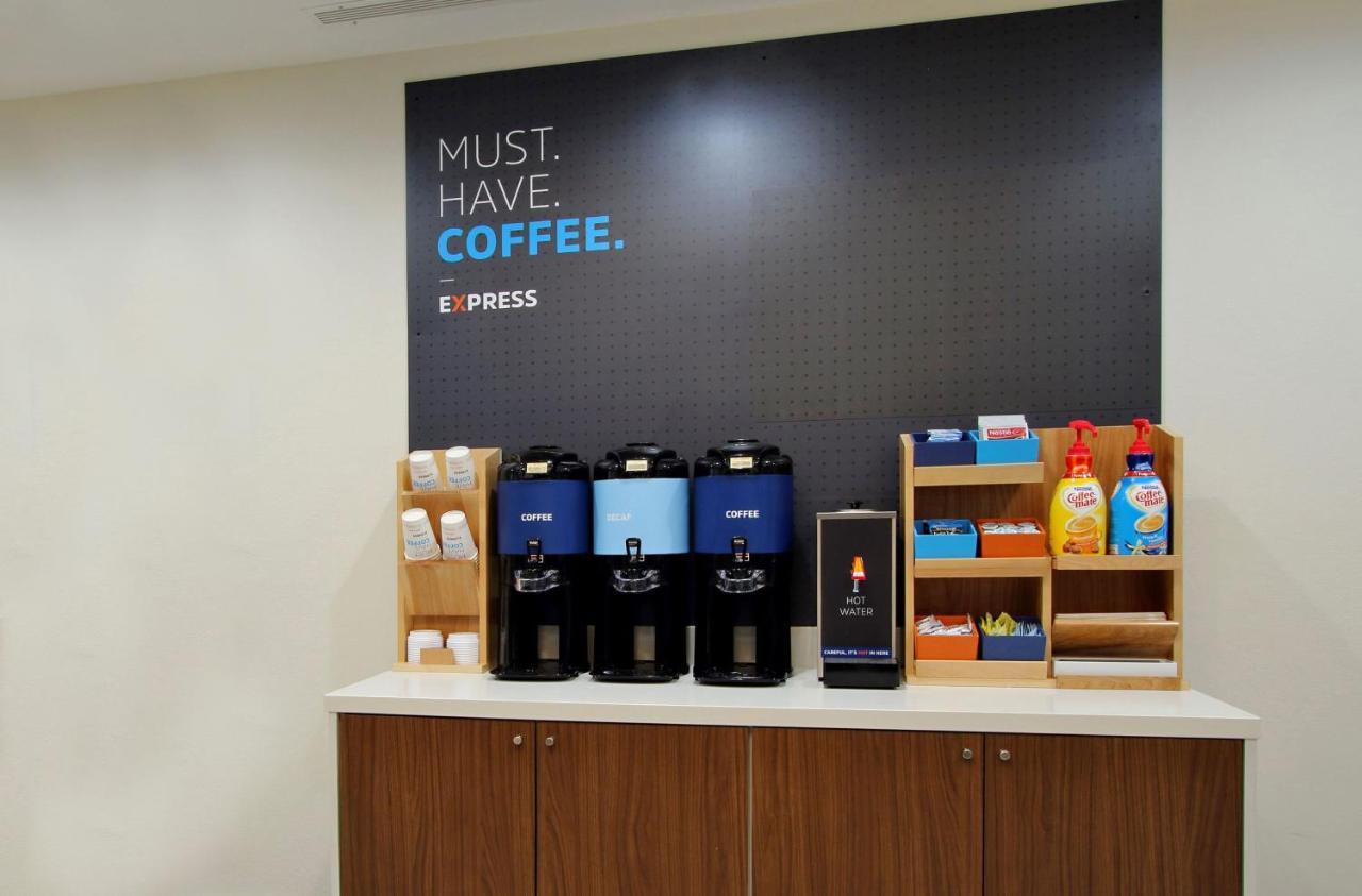 尤金市区智选假日套房酒店 - 大学店 外观 照片